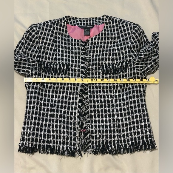 Vintage Nicole Studio Black & White Checkered Blazer - Size 12P - Picture 9 of 9